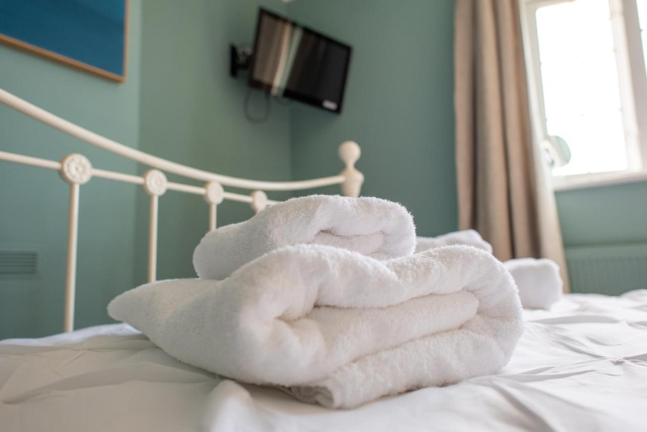 Clovelly Guest house