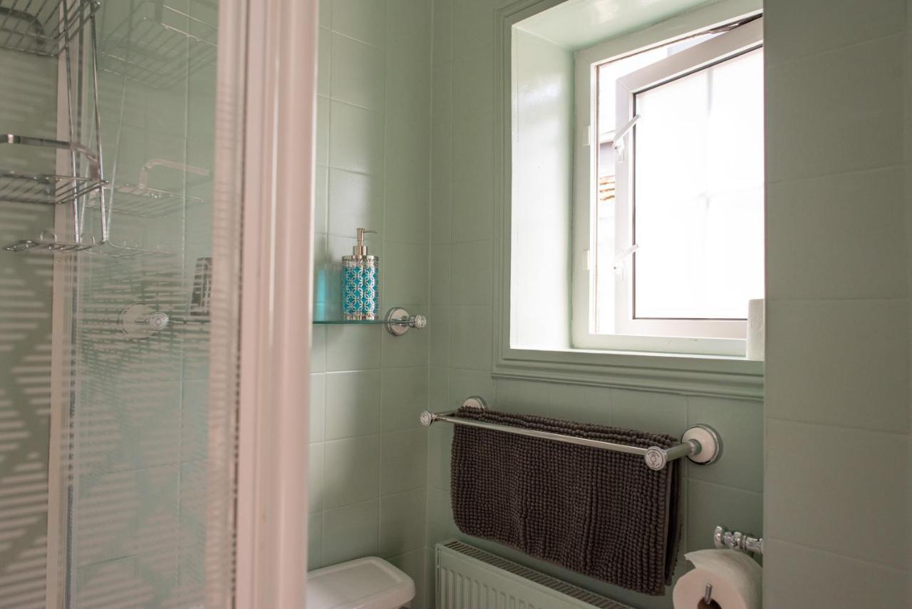 Clovelly Guest house